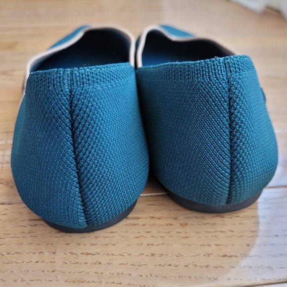 VIVAIA Vienna Pointy Flats Pointed-Toe V-Cut Flats Green Peacork 9.5 - Picture 6 of 16